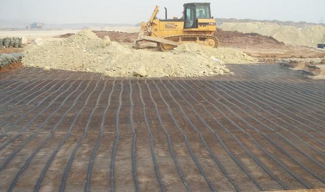 惠州土工格柵施工現場